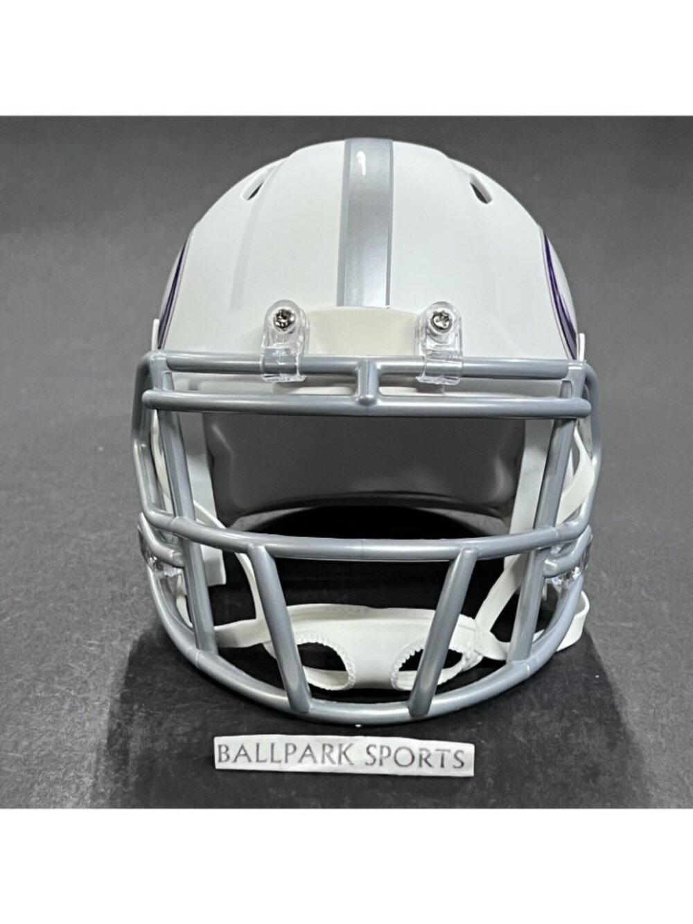 NEW IN BOX Riddell Minnesota Vikings On-Field Alternate Speed Mini Helmet $34.99 - Picture 9 of 14